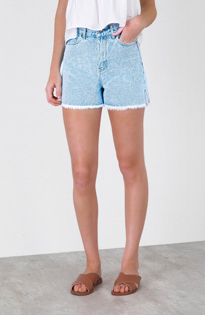 Short Moon Blue