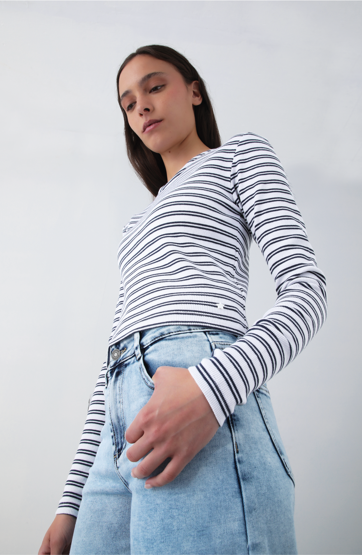 Playera Manga Larga Lineas White