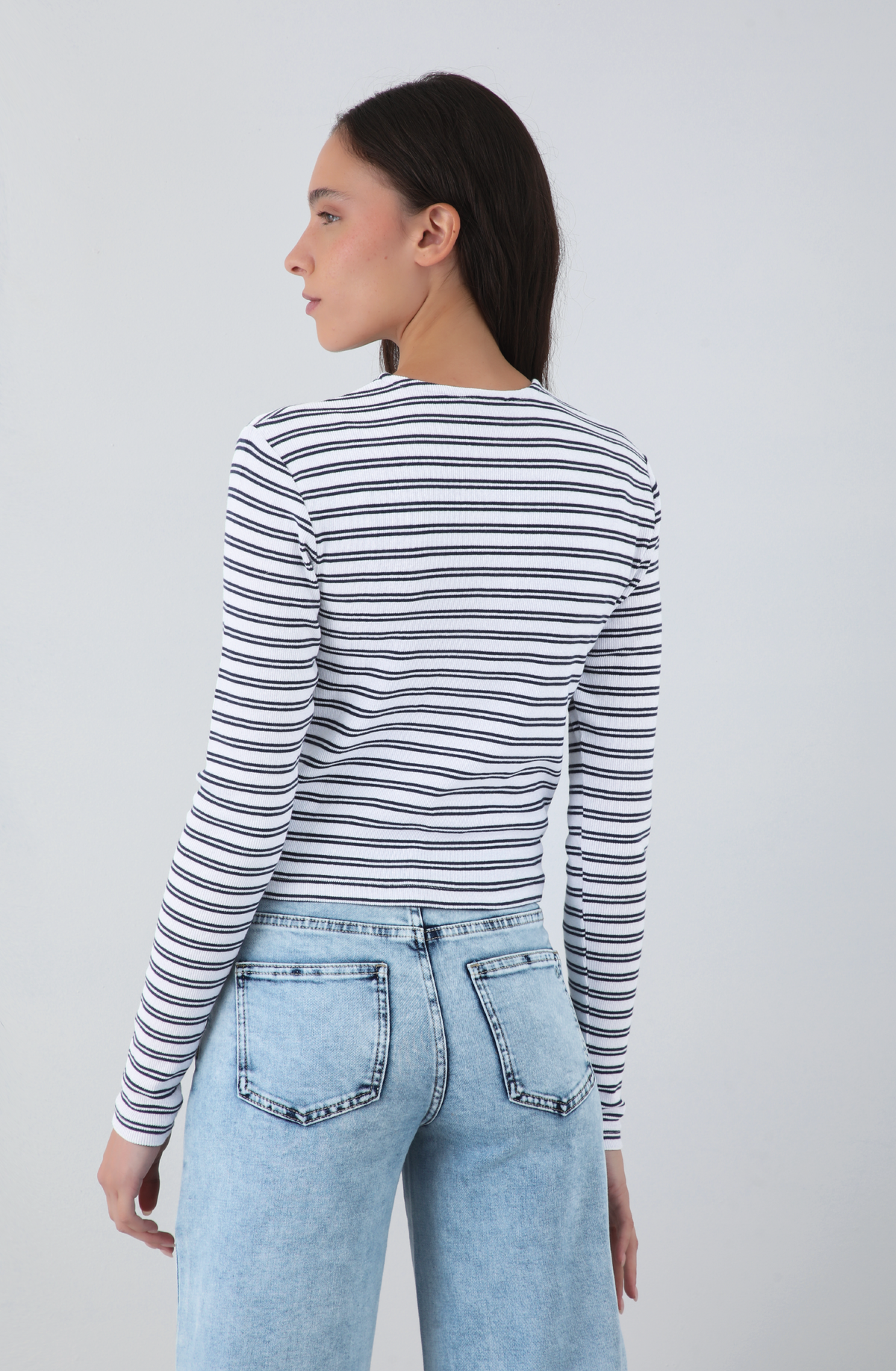 Playera Manga Larga Lineas White