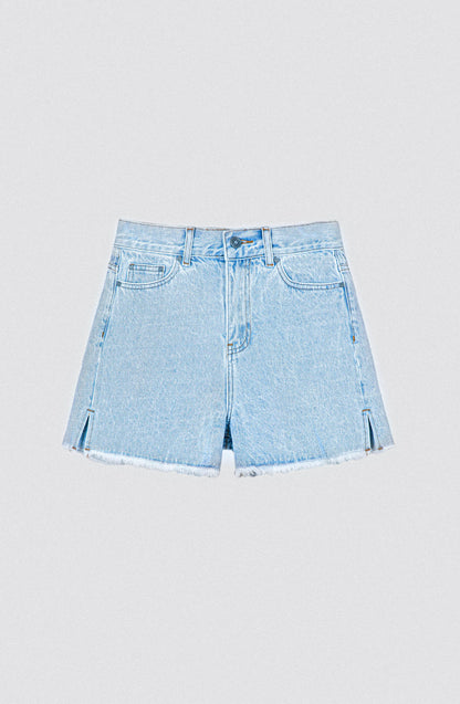 Short Moon Blue