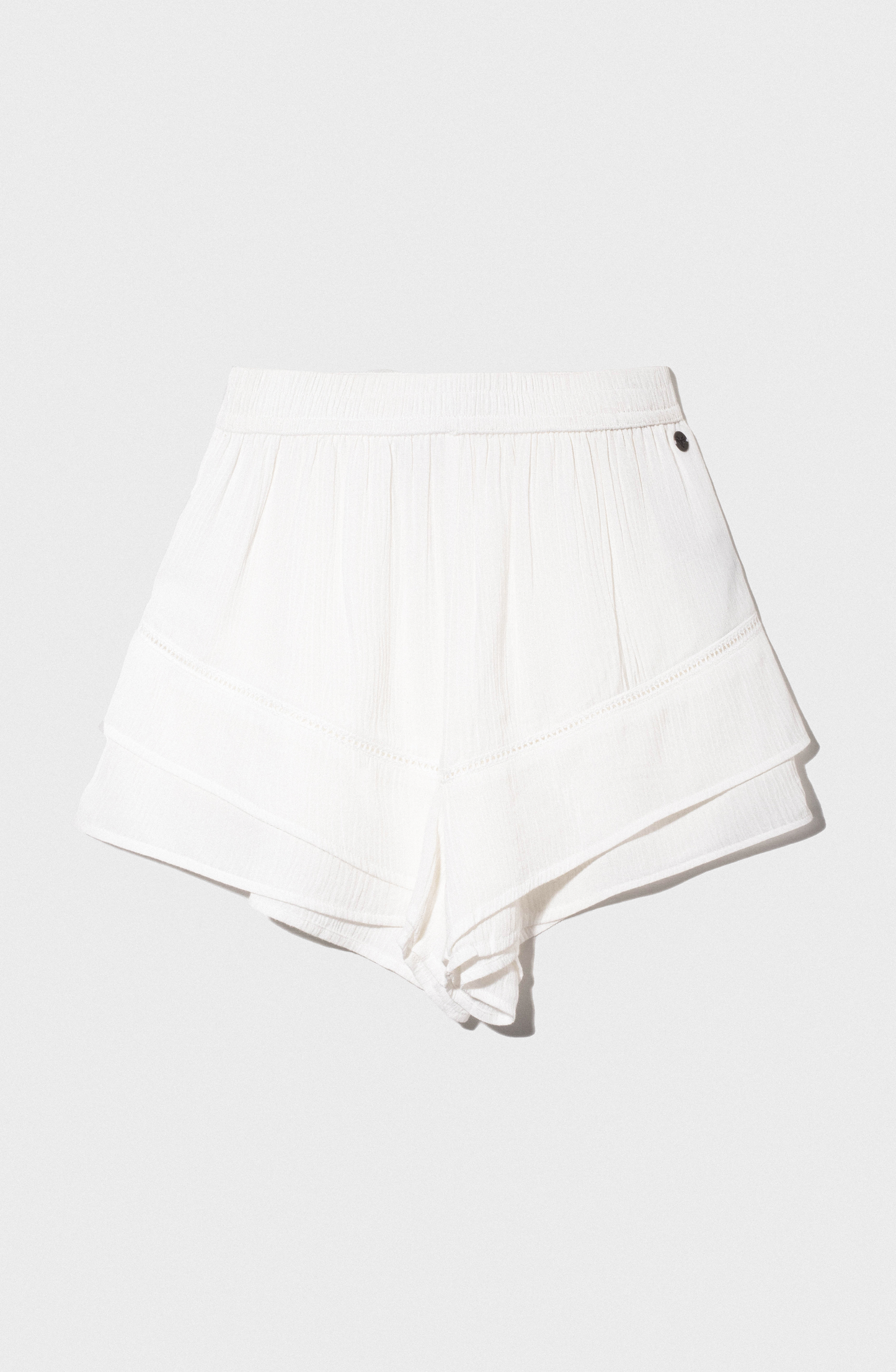 Short Vuelos Ecru